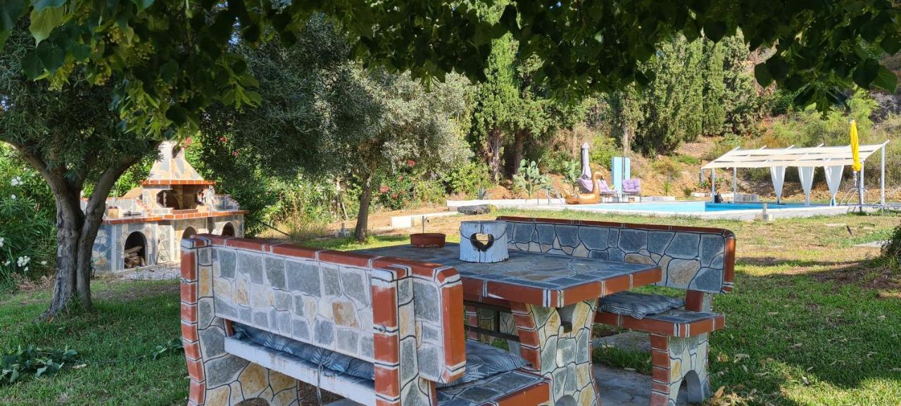 Greco Paradise Suites - Adult Only Nea Skioni Exterior photo